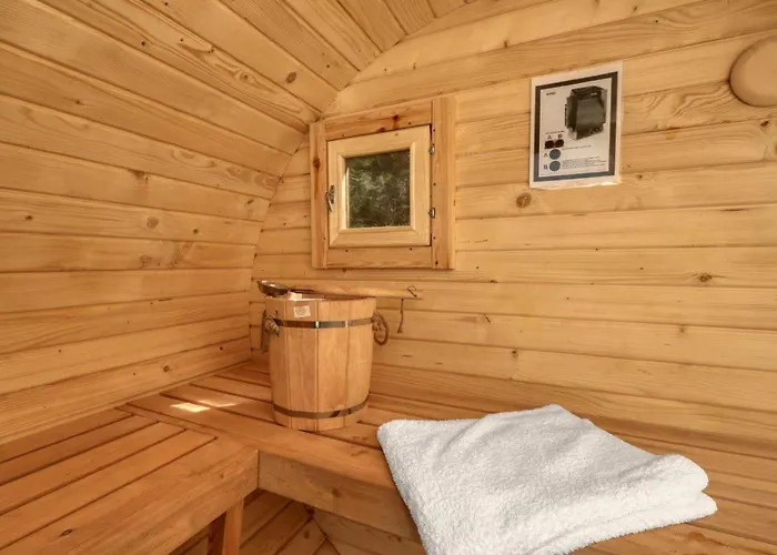 Diane Semesterbostad